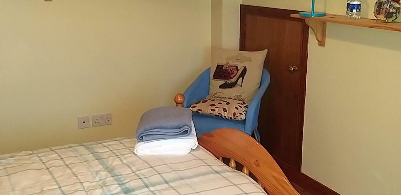 Antrim Heights Bnb Luaran gambar