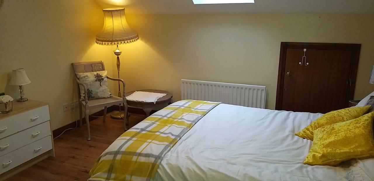 Antrim Heights Bnb Luaran gambar